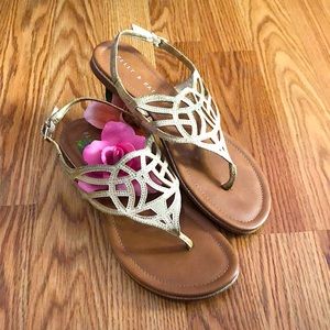 Kelly & Katie sandals